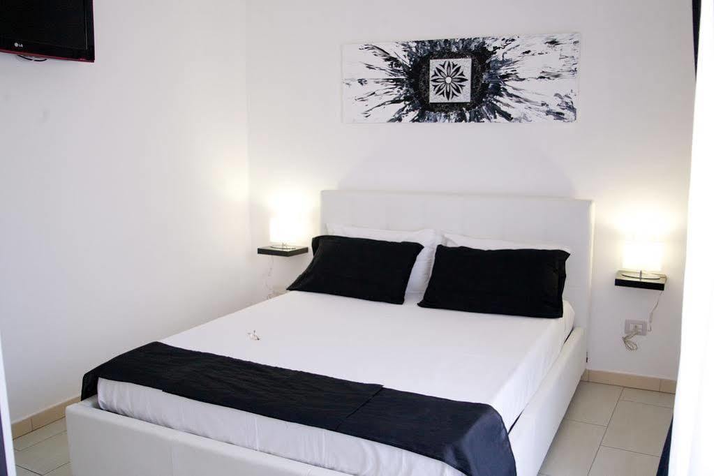 Sweet Dreams Guest House Алгеро Екстериор снимка